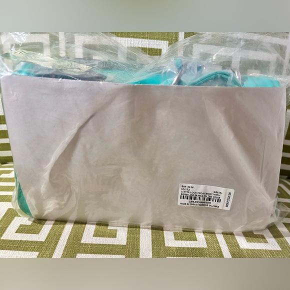 SOLD! NEW! Badgley Mischka Bombe Quilted Beaded Pearls Crossbody & Long Wallet - Picture 14 of 14